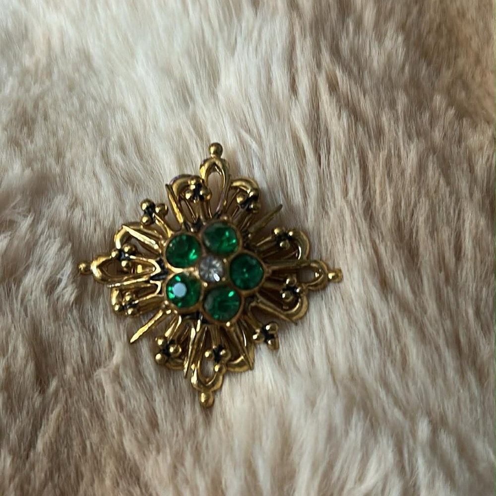 Vintage Coro Gold and Green Brooch